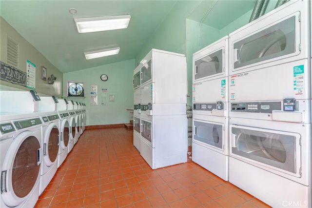 2845 S Fairview, Santa Ana, CA 92704