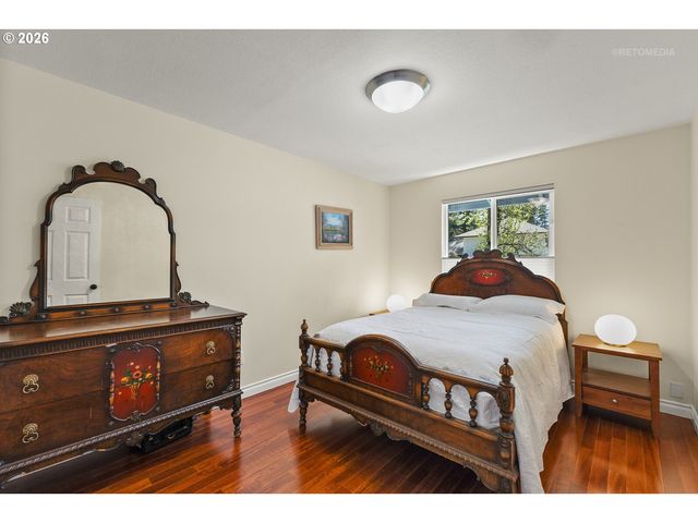 10145 Sw PAULINA Dr, Tualatin, OR 97062