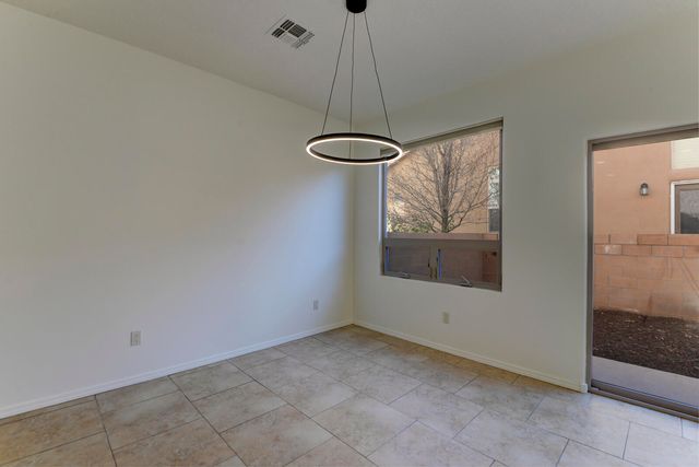 1604 Cheshire Court NW, Albuquerque, NM 87104