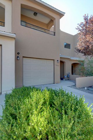 1604 Cheshire Court NW, Albuquerque, NM 87104
