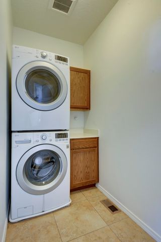 1604 Cheshire Court NW, Albuquerque, NM 87104