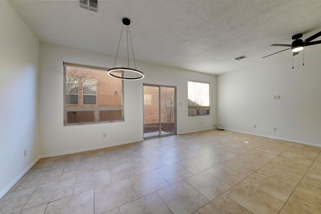 1604 Cheshire Court NW, Albuquerque, NM 87104