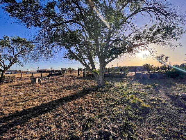 200 S Hartford St, Marfa, TX 79843