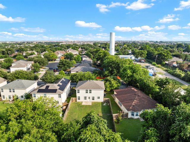 906 Indian Meadow DR, Georgetown, TX 78626