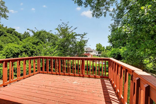 1009 Monica Dr, Clarksville, TN 37042