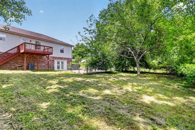 1009 Monica Dr, Clarksville, TN 37042