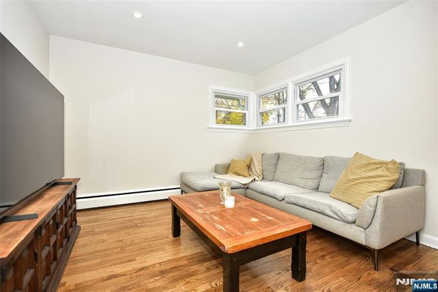 82 Grove Street, Waldwick, NJ 07463