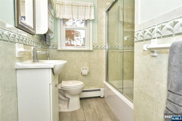 82 Grove Street, Waldwick, NJ 07463