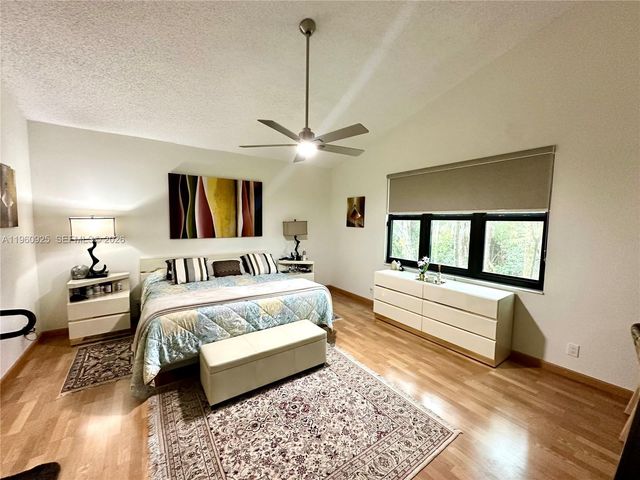 5790 Coach House Cir E, Boca Raton, FL 33486