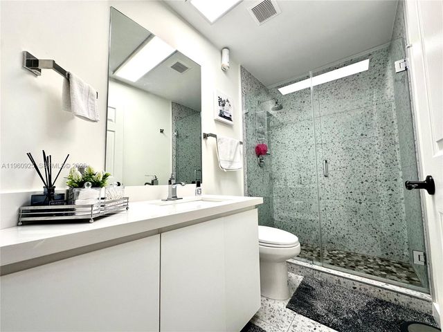 5790 Coach House Cir E, Boca Raton, FL 33486