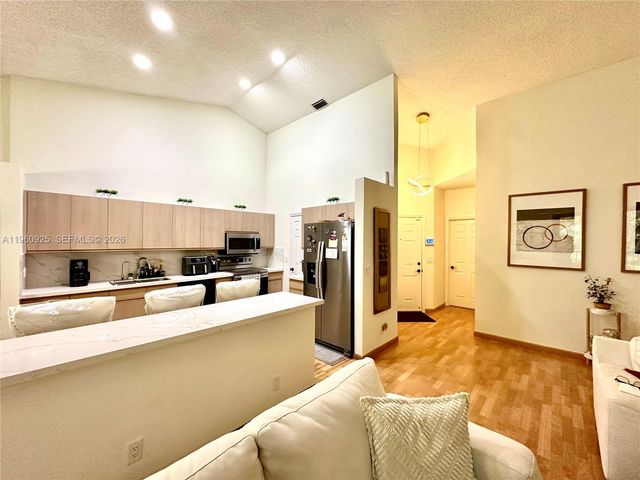 5790 Coach House Cir E, Boca Raton, FL 33486