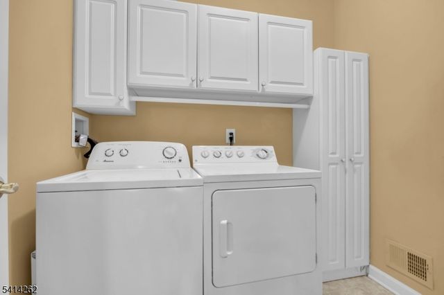 12 Yates Ave, Franklin Twp., NJ 08873