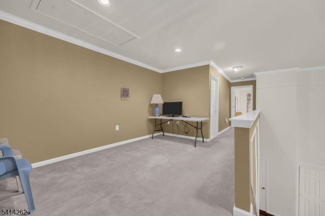 12 Yates Ave, Franklin Twp., NJ 08873