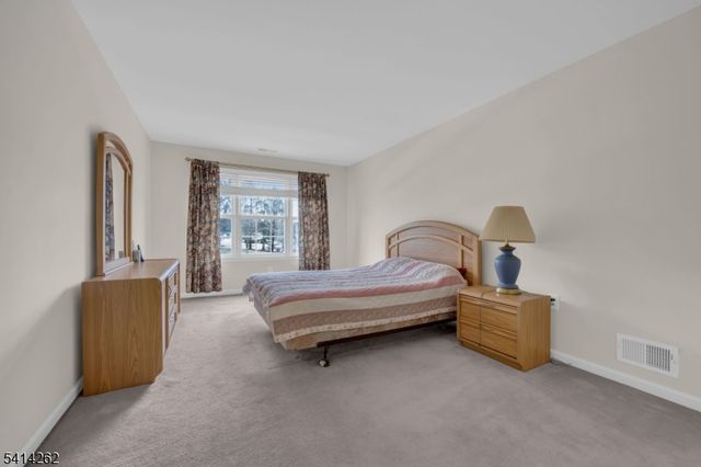 12 Yates Ave, Franklin Twp., NJ 08873