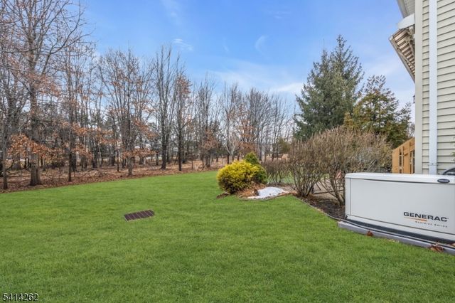 12 Yates Ave, Franklin Twp., NJ 08873