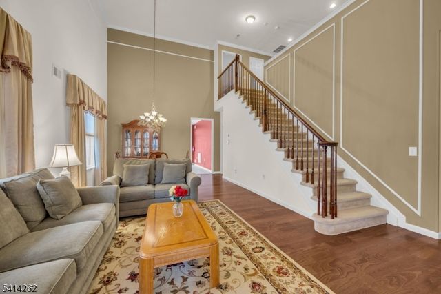 12 Yates Ave, Franklin Twp., NJ 08873