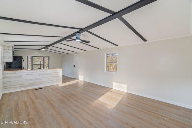 817 Vanessa Way, Heiskell, TN 37754