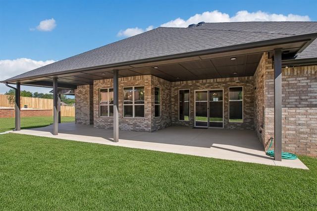 2100 Ingels Circle, Norman, OK 73071