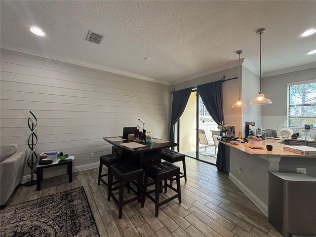 9136 FOX SPARROW ROAD, Tampa, FL 33626