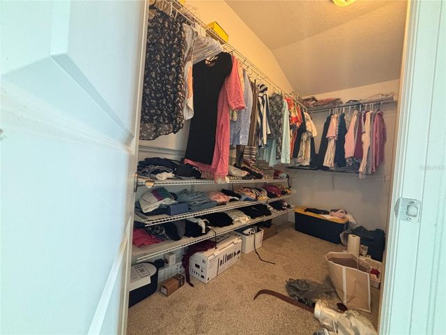 9136 FOX SPARROW ROAD, Tampa, FL 33626