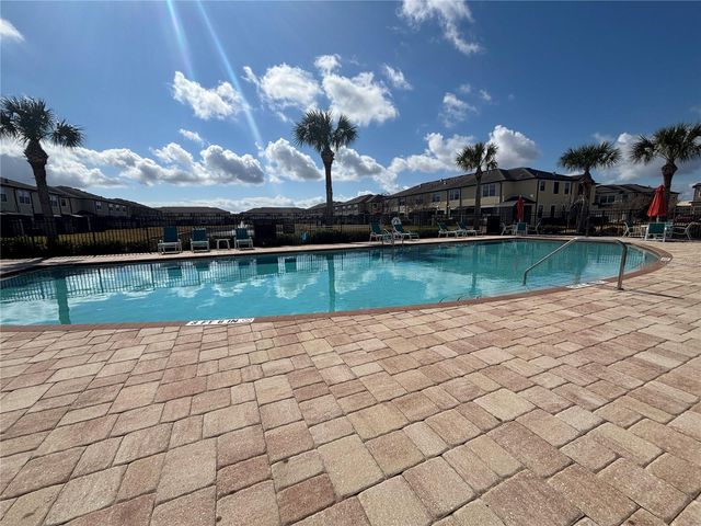 9136 FOX SPARROW ROAD, Tampa, FL 33626