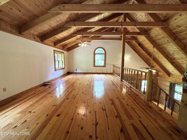 453 Trentham Hollow Rd, Parrottsville, TN 37843