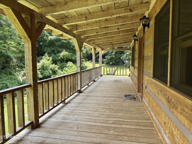 453 Trentham Hollow Rd, Parrottsville, TN 37843