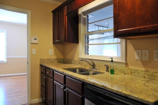 1278 Fairhill Lane, Brookhaven, GA 30319