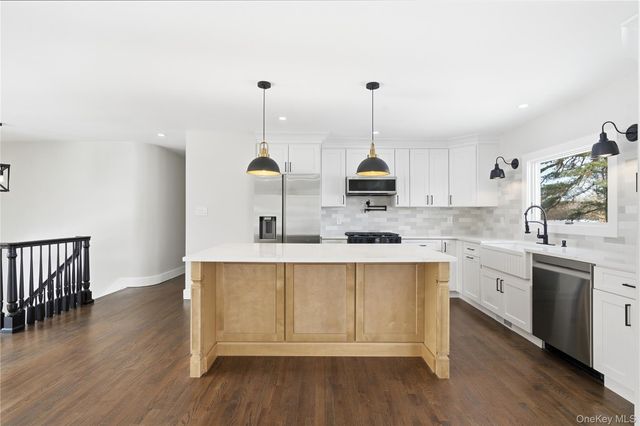 22 Kennedy Drive, Centereach, NY 11720