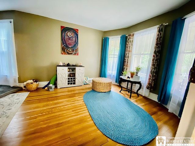 135 Norwood Avenue, Buffalo, NY 14222