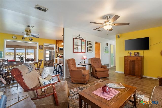 210 Lake Loop, Tow, TX 78672