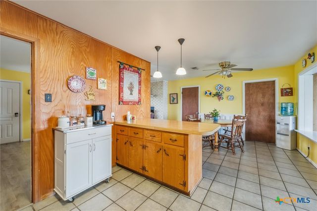 210 Lake Loop, Tow, TX 78672