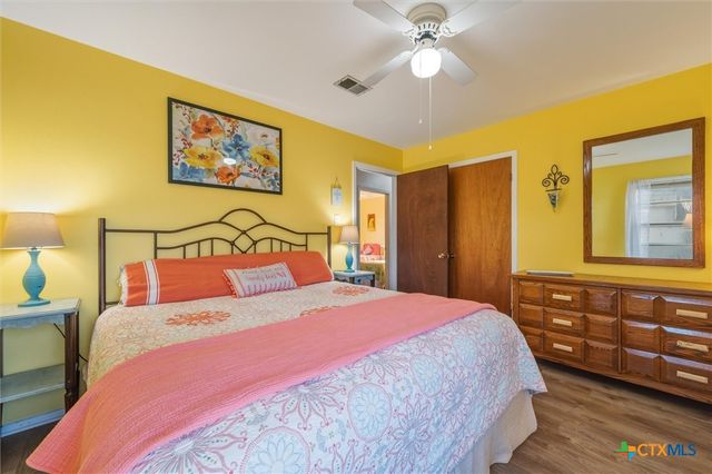 210 Lake Loop, Tow, TX 78672