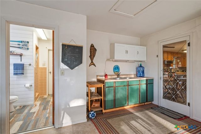 210 Lake Loop, Tow, TX 78672