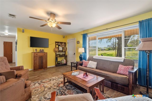 210 Lake Loop, Tow, TX 78672