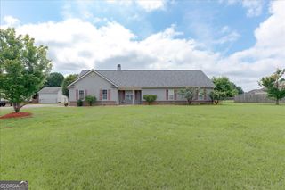 102 Alamo Court, Warner Robins, GA 31088