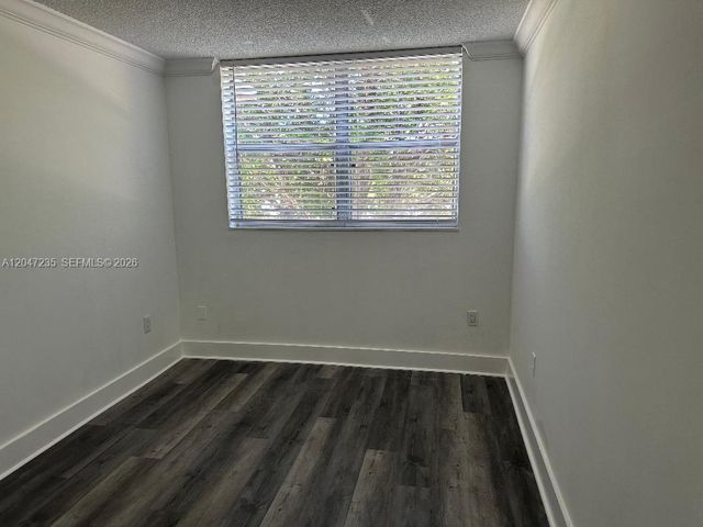 1805 Sans Souci Blvd 333, North Miami, FL 33181