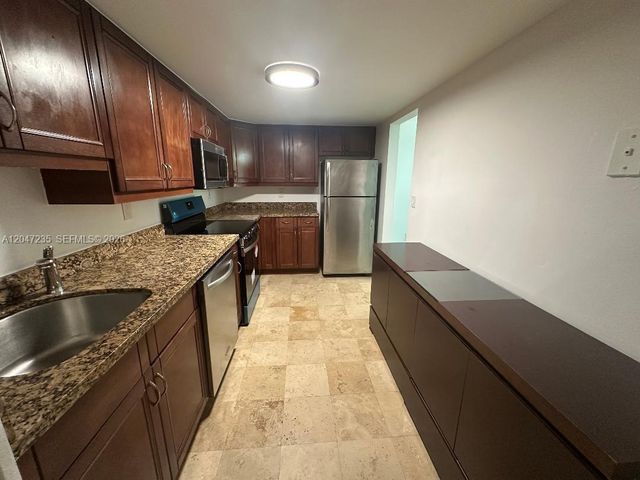 1805 Sans Souci Blvd 333, North Miami, FL 33181