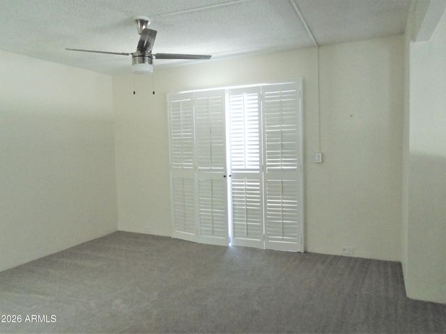 1910 E Winter Drive, Phoenix, AZ 85020