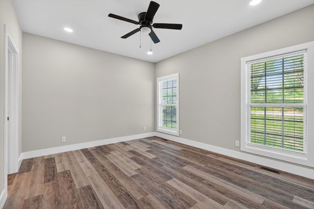 142 Beckam Way, Smithville, TN 37166