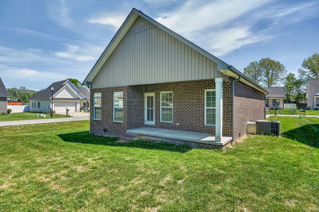 142 Beckam Way, Smithville, TN 37166