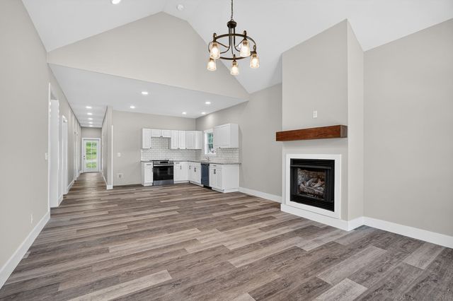 142 Beckam Way, Smithville, TN 37166