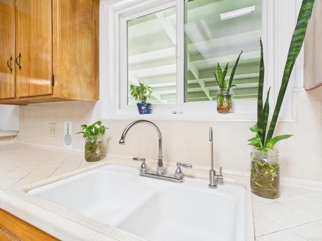 2222 Debco Drive, Lemon Grove, CA 91945