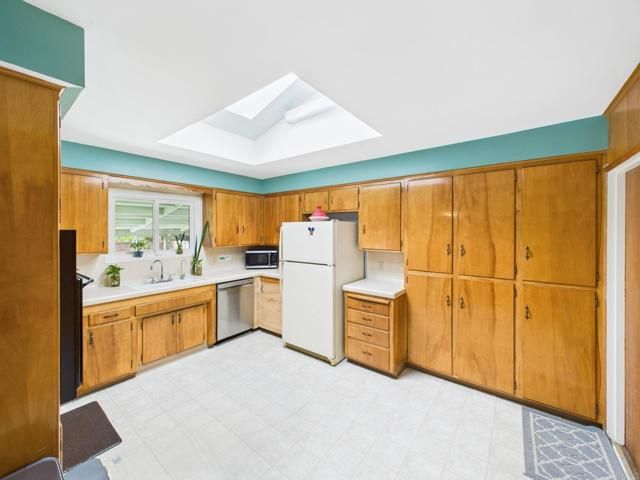 2222 Debco Drive, Lemon Grove, CA 91945