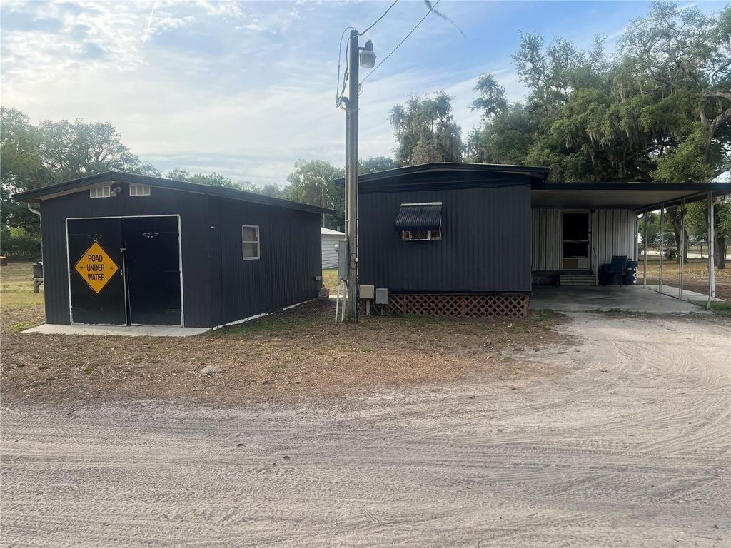 4027 LOWELL LANE, Zephyrhills, FL 33541
