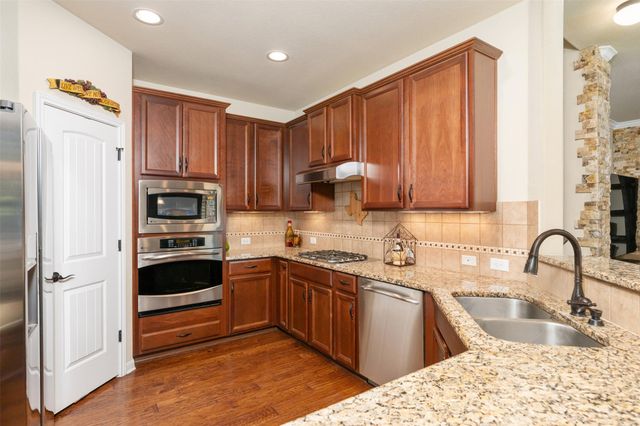 503 S Meadowlark ST A, Lakeway, TX 78734