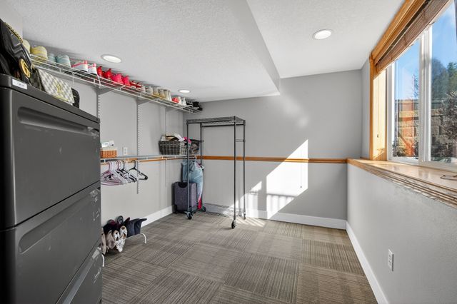 4535 Zilker Drive, Pleasant Hill, IA 50327