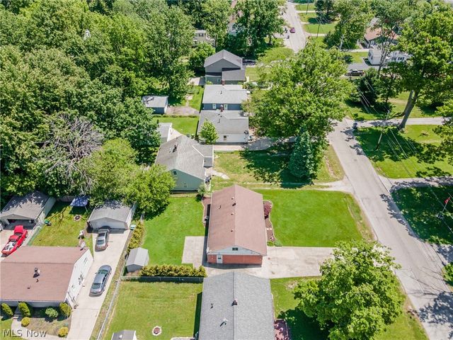34429 Beach Park Drive, Eastlake, OH 44095