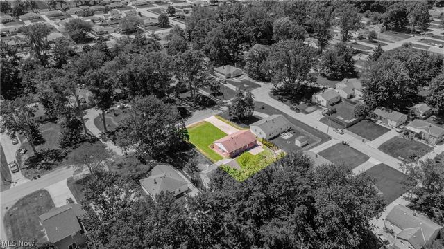 34429 Beach Park Drive, Eastlake, OH 44095