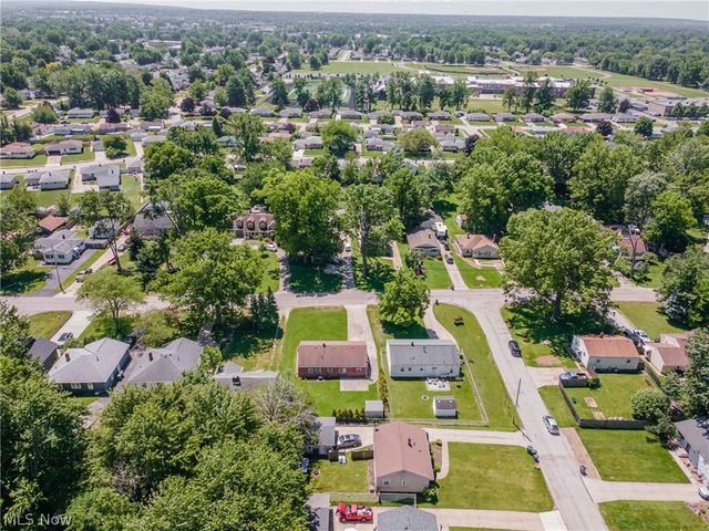 34429 Beach Park Drive, Eastlake, OH 44095